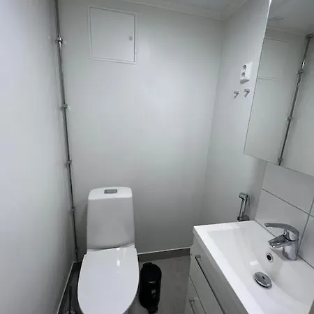 Appartement Kotimaailma - Kotoisa 3mh Asunto Kontulassa