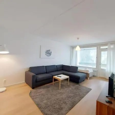 Apartment Kotimaailma - Kotoisa 3mh Asunto Kontulassa